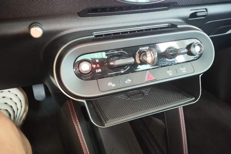 Used MINI Electric COOPER JCW 2025 JOHN COOPER WORKS Gear Lever