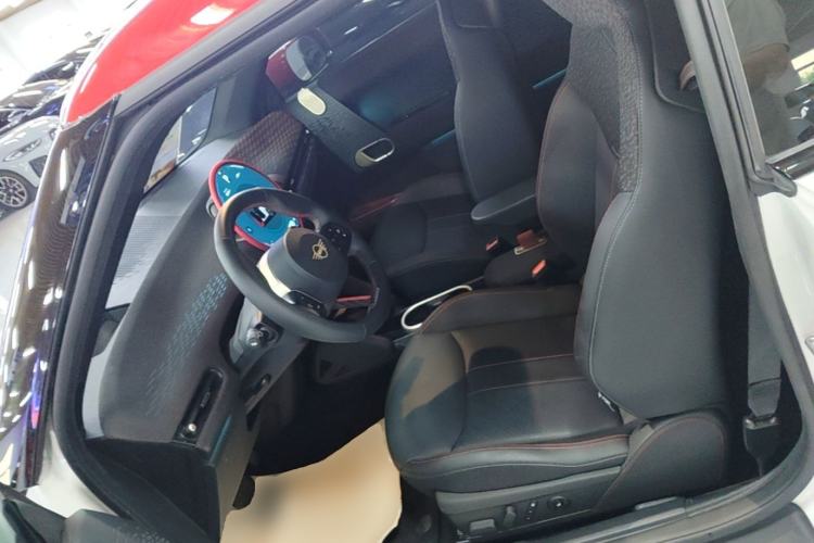 Used MINI Electric COOPER JCW 2025 JOHN COOPER WORKS Left Front Seat