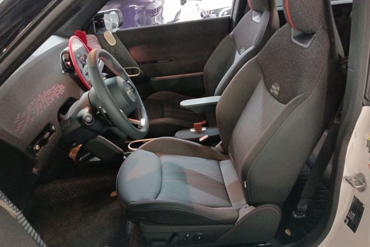 Used MINI Electric COOPER JCW 2025 JOHN COOPER WORKS Left Front Seat
