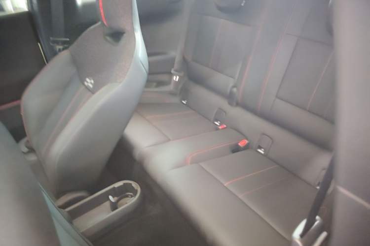 Used MINI Electric COOPER JCW 2025 JOHN COOPER WORKS Left Rear Seat