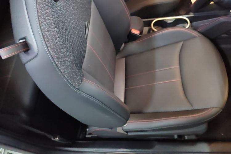 Used MINI Electric COOPER JCW 2025 JOHN COOPER WORKS Right Front Seat