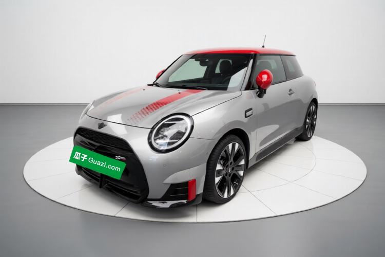 MINI Electric COOPER JCW 2026 JOHN COOPER WORKS