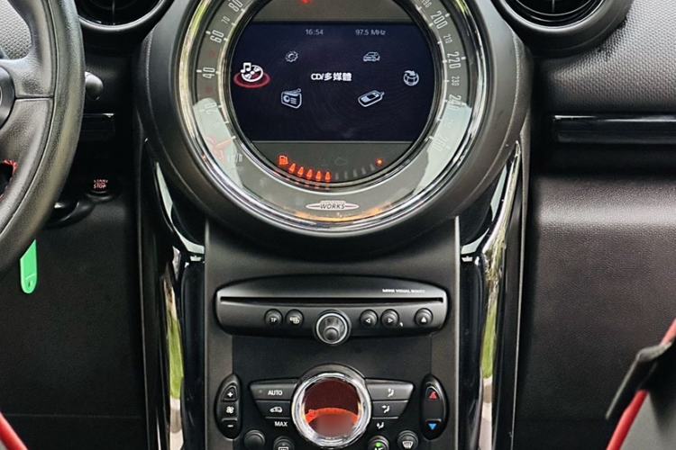 Used MINI JCM COUNTRYMAN 2014 1.6T JOHN COOPER WORKS ALL4 Interior 2