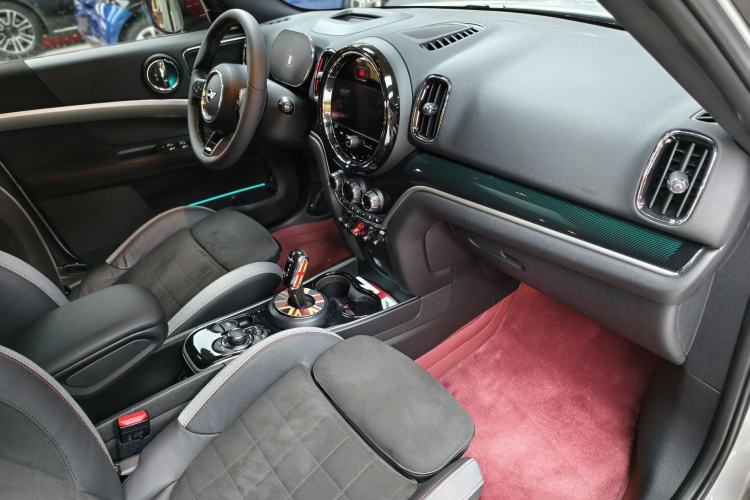 Used MINI JCM COUNTRYMAN 2022 2.0T JOHN COOPER WORKS ALL-IN Interior 5