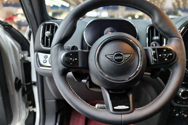 Used MINI JCM COUNTRYMAN 2022 2.0T JOHN COOPER WORKS ALL-IN Interior 6