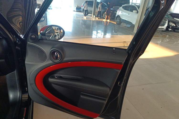 Used MINI JCM COUNTRYMAN 2013 1.6T JOHN COOPER WORKS ALL4 Right Front Door Interior