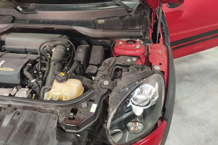 Used MINI JCM COUNTRYMAN 2013 1.6T JOHN COOPER WORKS ALL4 Engine Bay Left
