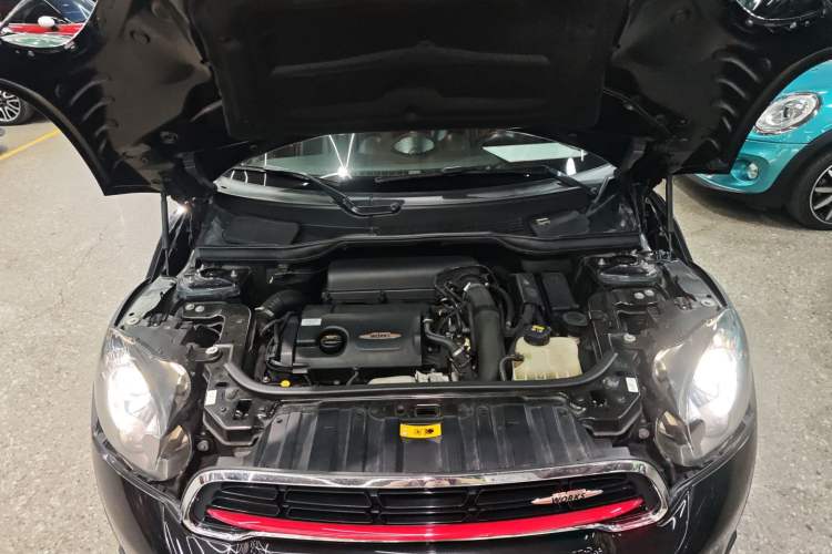 Used MINI JCM COUNTRYMAN 2014 1.6T JOHN COOPER WORKS ALL4 Engine Bay