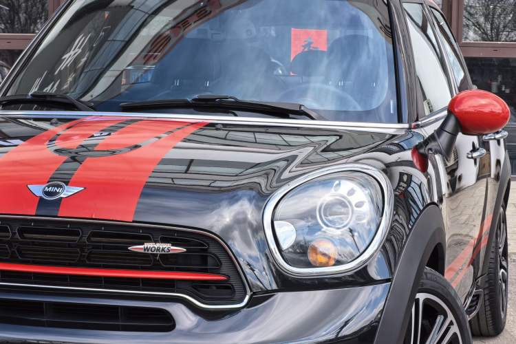 Used MINI JCM COUNTRYMAN 2014 1.6T JOHN COOPER WORKS ALL4 Exterior 5