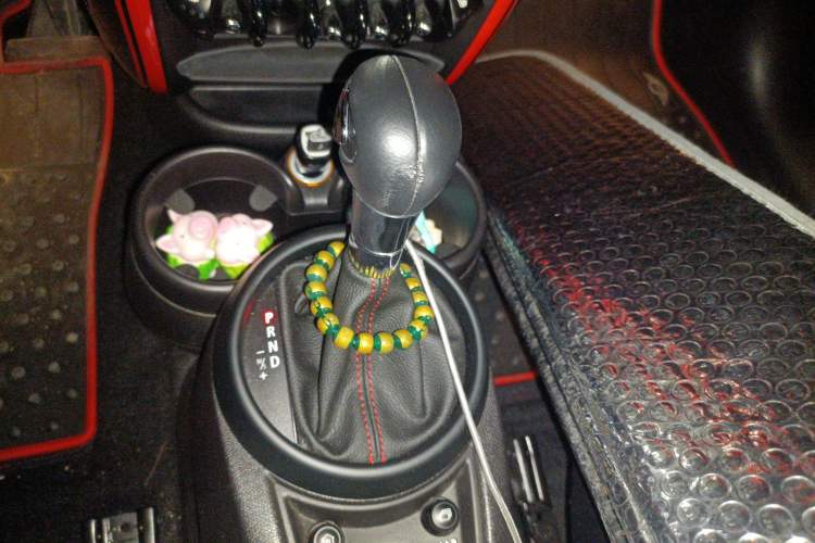 Used MINI JCM COUNTRYMAN 2014 1.6T JOHN COOPER WORKS ALL4 Gear Lever