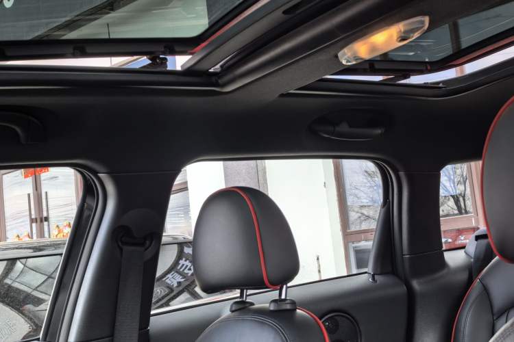 Used MINI JCM COUNTRYMAN 2014 1.6T JOHN COOPER WORKS ALL4 Interior 10
