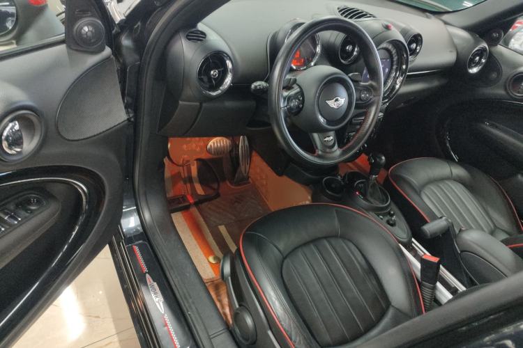 Used MINI JCM COUNTRYMAN 2014 1.6T JOHN COOPER WORKS ALL4 Interior 3