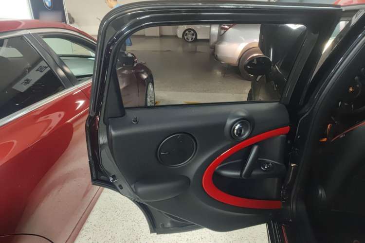 Used MINI JCM COUNTRYMAN 2014 1.6T JOHN COOPER WORKS ALL4 Interior 8