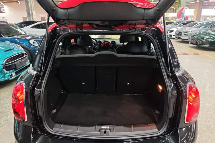 Used MINI JCM COUNTRYMAN 2014 1.6T JOHN COOPER WORKS ALL4 Trunk
