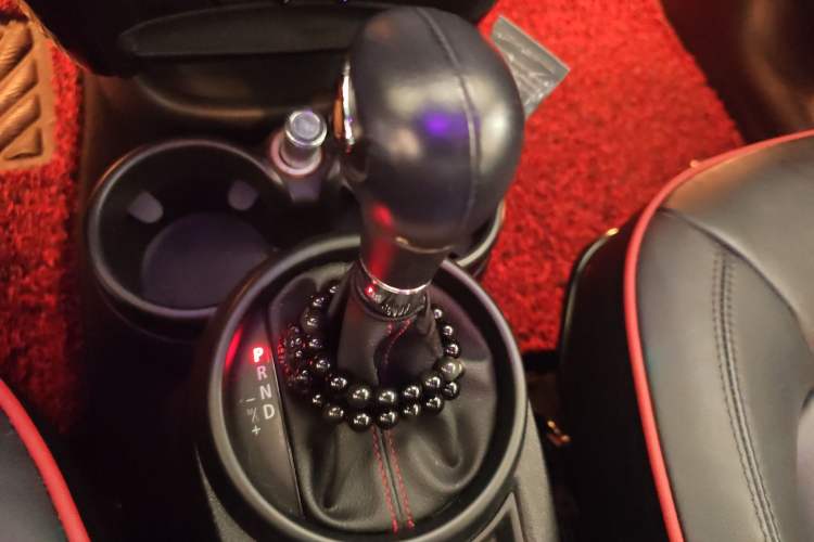 Used MINI JCM COUNTRYMAN 2014 1.6T JOHN COOPER WORKS ALL4 Gear Lever