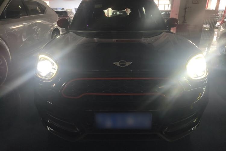 Used MINI JCM COUNTRYMAN 2017 2.0T JOHN COOPER WORKS Front