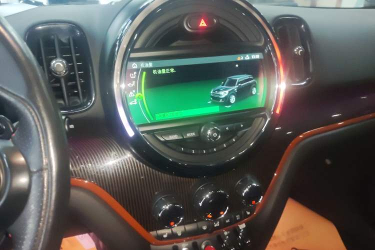 Used MINI JCM COUNTRYMAN 2017 2.0T JOHN COOPER WORKS Traveler Audio And AC Panel