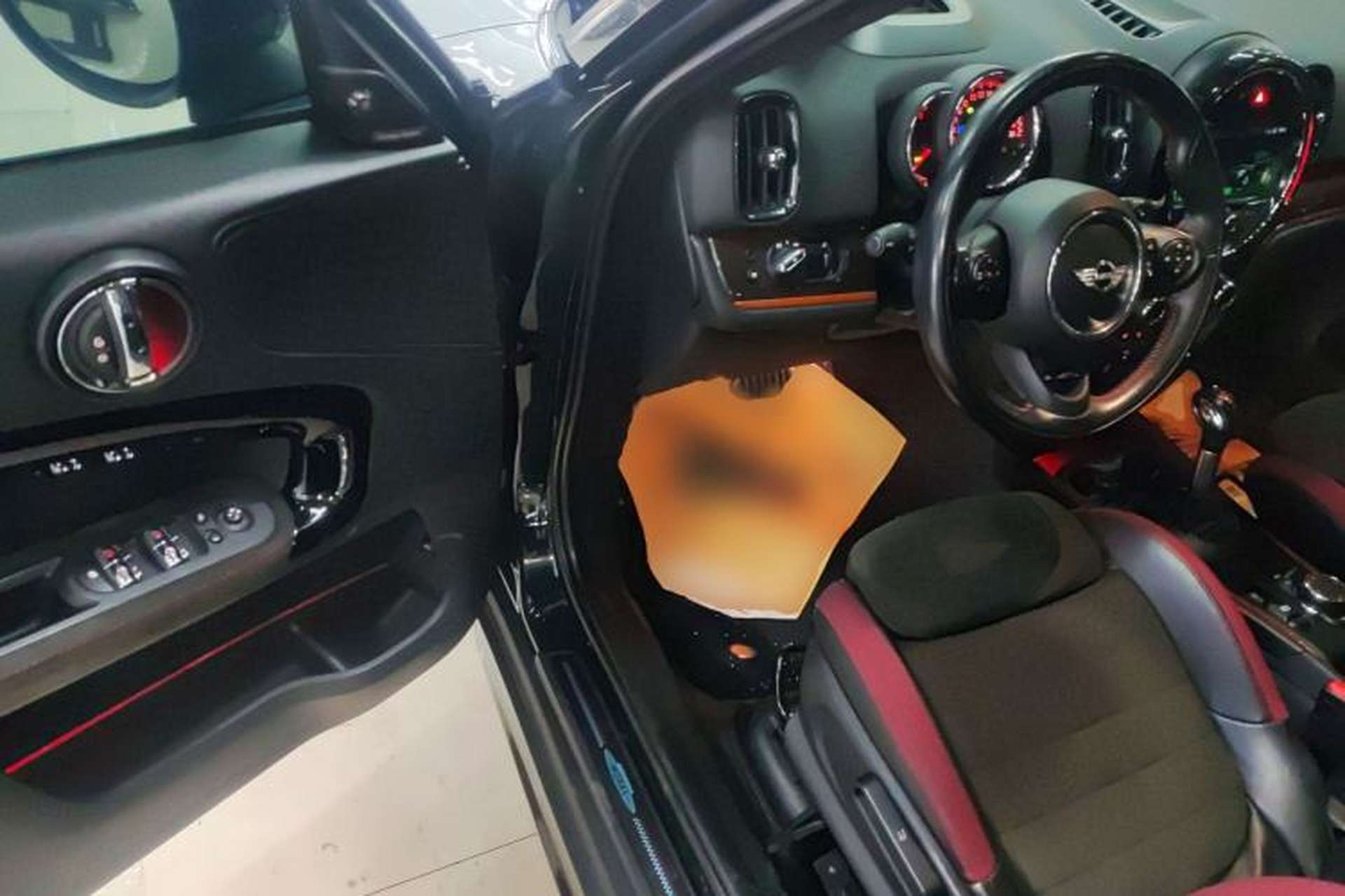 Used MINI JCM COUNTRYMAN 2017 2.0T JOHN COOPER WORKS Traveler Driver Seat