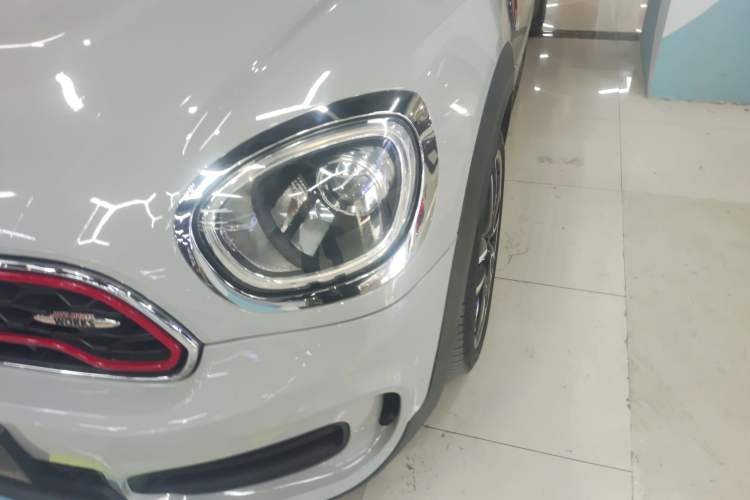 Used MINI JCM COUNTRYMAN 2017 2.0T JOHN COOPER WORKS Traveler Left Front Headlight