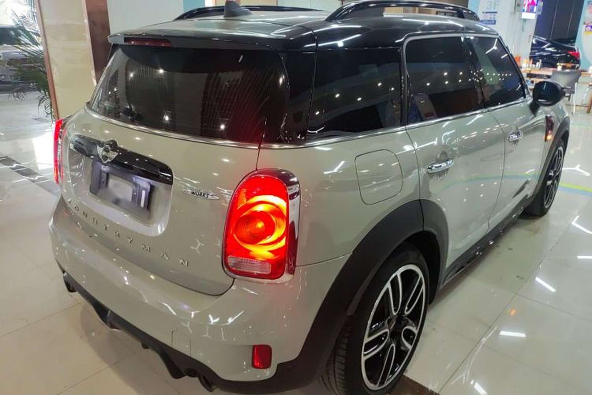 Used MINI JCM COUNTRYMAN 2017 2.0T JOHN COOPER WORKS Traveler Rear Right 45 Deg