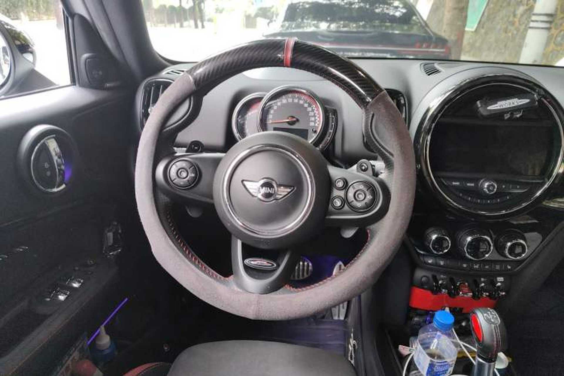 Used MINI JCM COUNTRYMAN 2017 2.0T JOHN COOPER WORKS Traveler Steering Wheel