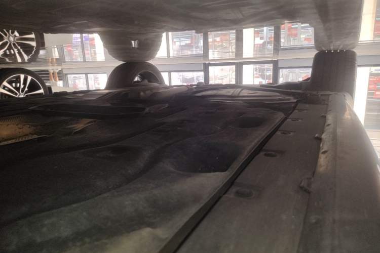 Used MINI JCM COUNTRYMAN 2018 2.0T JOHN COOPER WORKS ALL-IN Right Side Sill
