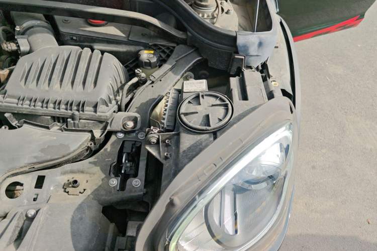 Used MINI JCM COUNTRYMAN 2018 2.0T JOHN COOPER WORKS ALL-IN Engine Bay Left