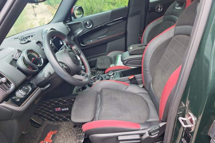 Used MINI JCM COUNTRYMAN 2018 2.0T JOHN COOPER WORKS ALL-IN Left Front Seat