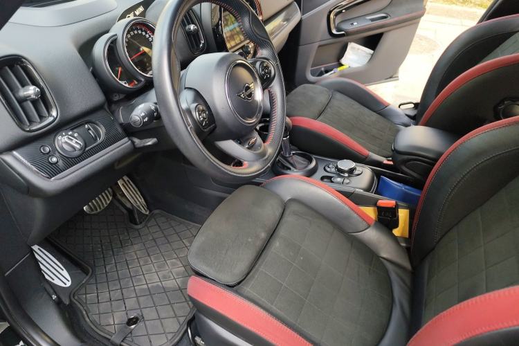 Used MINI JCM COUNTRYMAN 2018 2.0T JOHN COOPER WORKS ALL-IN Driver Seat