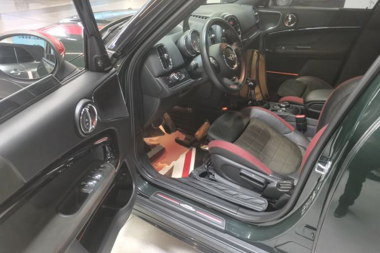 Used MINI JCM COUNTRYMAN 2018 2.0T JOHN COOPER WORKS ALL-IN Driver Seat