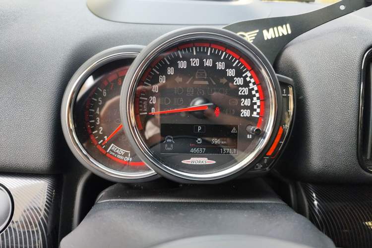 Used MINI JCM COUNTRYMAN 2018 2.0T JOHN COOPER WORKS ALL-IN Instrument Cluster