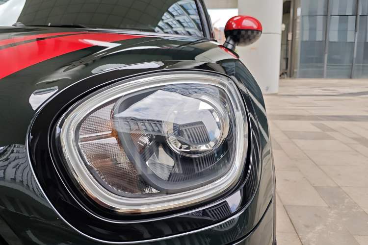 Used MINI JCM COUNTRYMAN 2018 2.0T JOHN COOPER WORKS ALL-IN Left Front Headlight