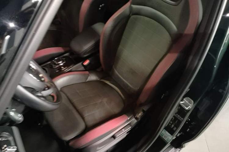 Used MINI JCM COUNTRYMAN 2018 2.0T JOHN COOPER WORKS ALL-IN Left Front Seat
