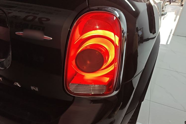 Used MINI JCM COUNTRYMAN 2018 2.0T JOHN COOPER WORKS ALL-IN Right Rear Taillight