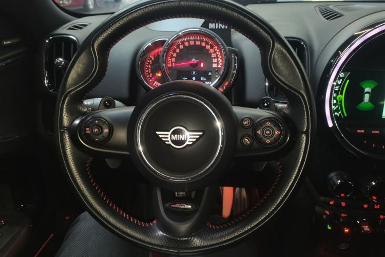 Used MINI JCM COUNTRYMAN 2018 2.0T JOHN COOPER WORKS ALL-IN Steering Wheel