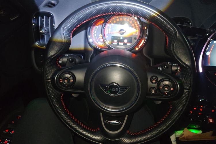 Used MINI JCM COUNTRYMAN 2018 2.0T JOHN COOPER WORKS ALL-IN Steering Wheel