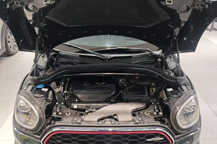 Used MINI JCM COUNTRYMAN 2018 2.0T JOHN COOPER WORKS ALL-IN Engine Bay