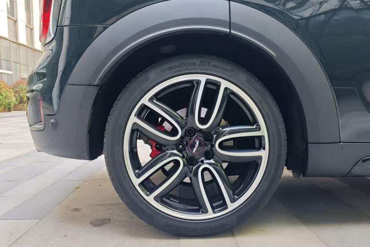 Used MINI JCM COUNTRYMAN 2018 2.0T JOHN COOPER WORKS ALL-IN Exterior 9