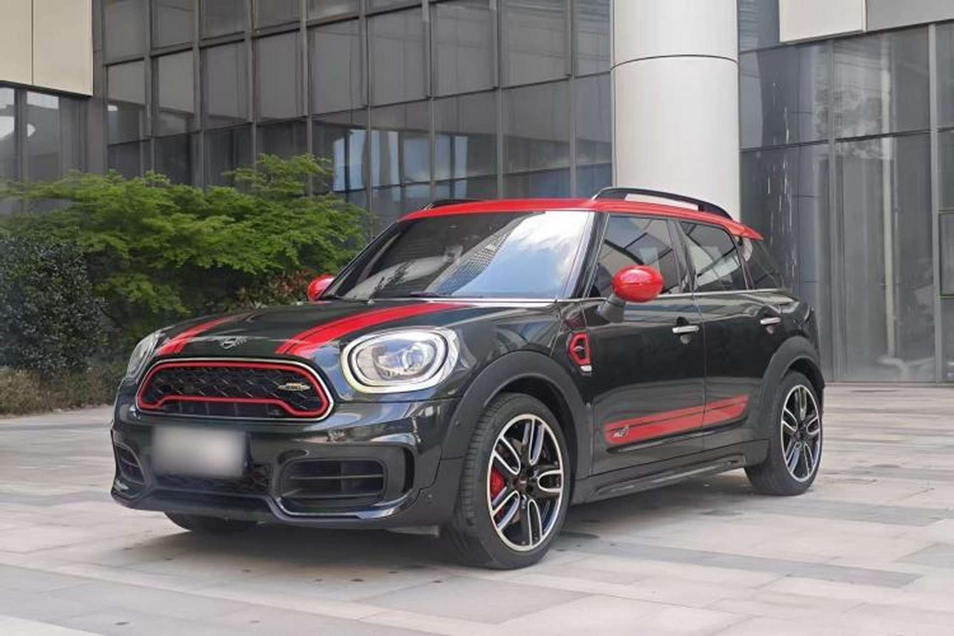 Used MINI JCM COUNTRYMAN 2018 2.0T JOHN COOPER WORKS ALL-IN Front Left 45 Deg