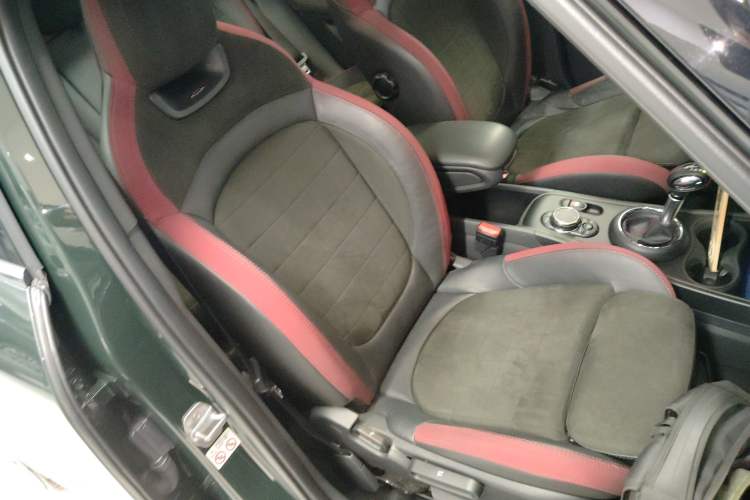 Used MINI JCM COUNTRYMAN 2018 2.0T JOHN COOPER WORKS ALL-IN Right Front Seat