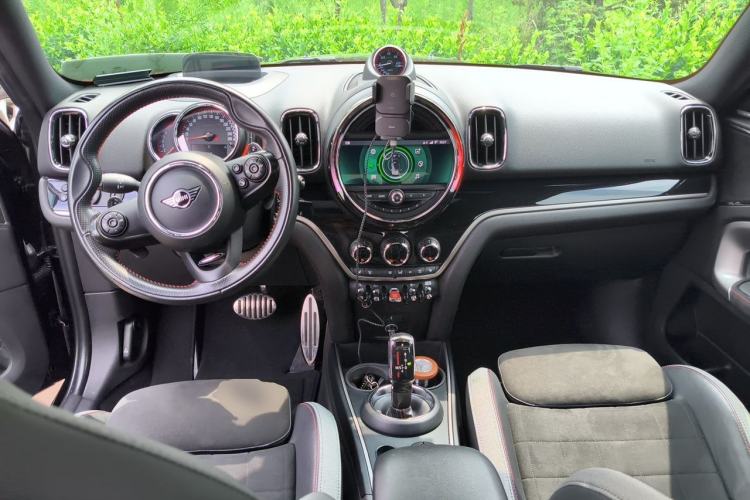 Used MINI JCM COUNTRYMAN 2020 2.0T JOHN COOPER WORKS ALL-IN Center Console
