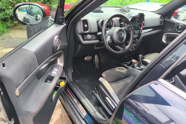 Used MINI JCM COUNTRYMAN 2020 2.0T JOHN COOPER WORKS ALL-IN Driver Seat