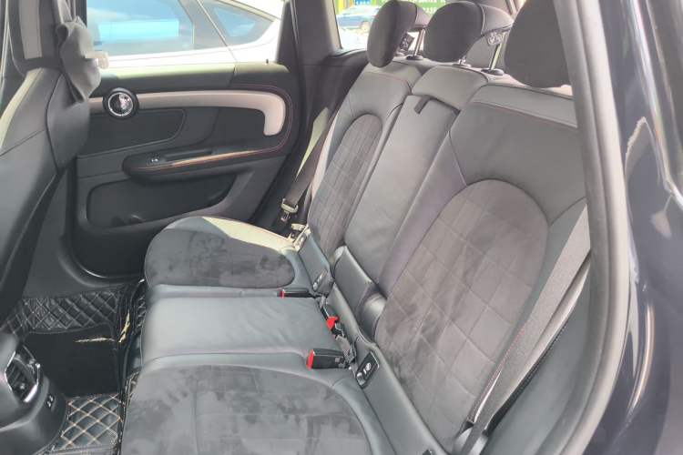 Used MINI JCM COUNTRYMAN 2020 2.0T JOHN COOPER WORKS ALL-IN Left Rear Seat