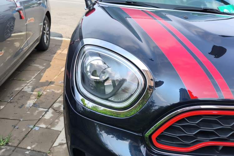 Used MINI JCM COUNTRYMAN 2020 2.0T JOHN COOPER WORKS ALL-IN Right Front Headlight