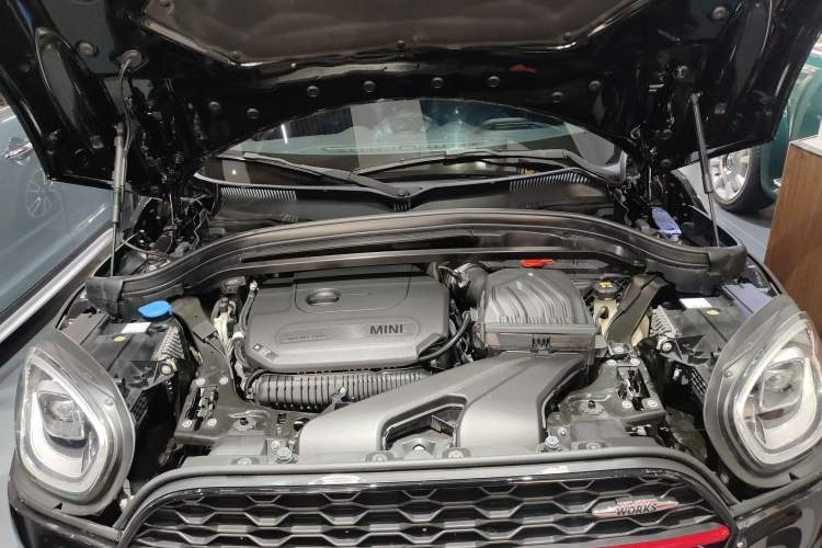 Used MINI JCM COUNTRYMAN 2021 2.0T JOHN COOPER WORKS ALL-IN Engine Bay