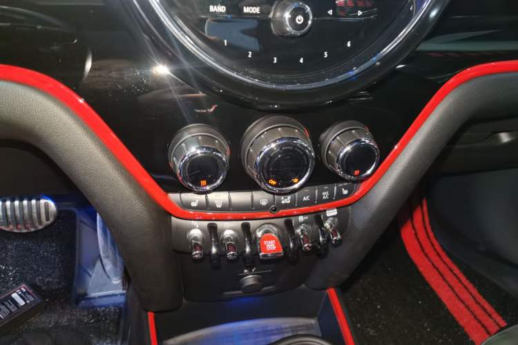 Used MINI JCM COUNTRYMAN 2021 2.0T JOHN COOPER WORKS ALL-IN Gear Lever