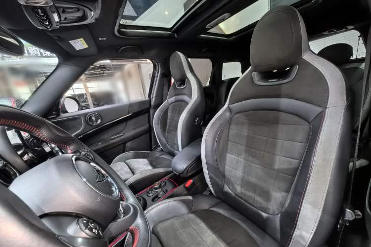 Used MINI JCM COUNTRYMAN 2021 2.0T JOHN COOPER WORKS ALL-IN Interior 11