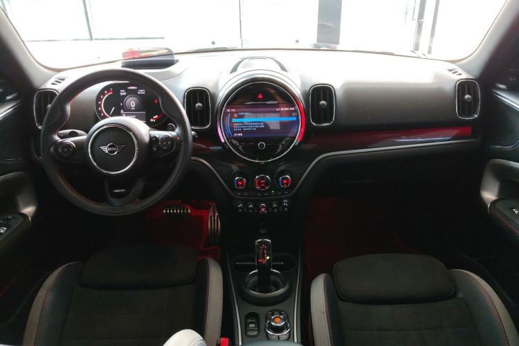 Used MINI JCM COUNTRYMAN 2021 2.0T JOHN COOPER WORKS ALL-IN Interior 2