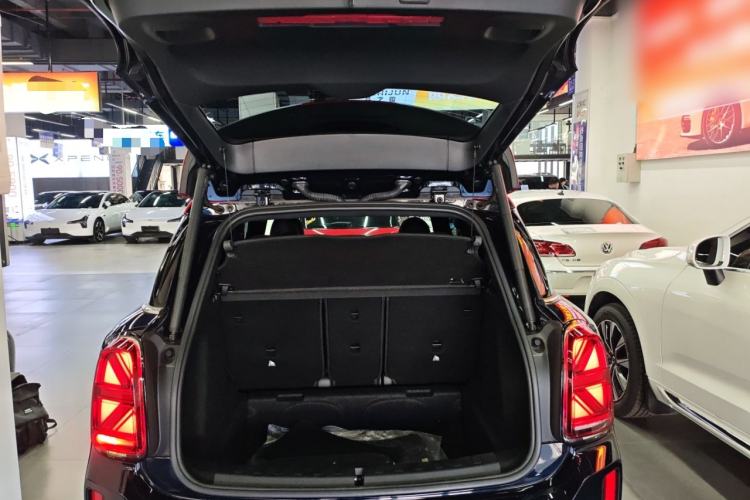 Used MINI JCM COUNTRYMAN 2021 2.0T JOHN COOPER WORKS ALL-IN Trunk