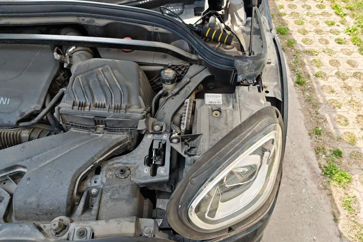 Used MINI JCM COUNTRYMAN 2021 2.0T JOHN COOPER WORKS ALL-IN Engine Bay Left